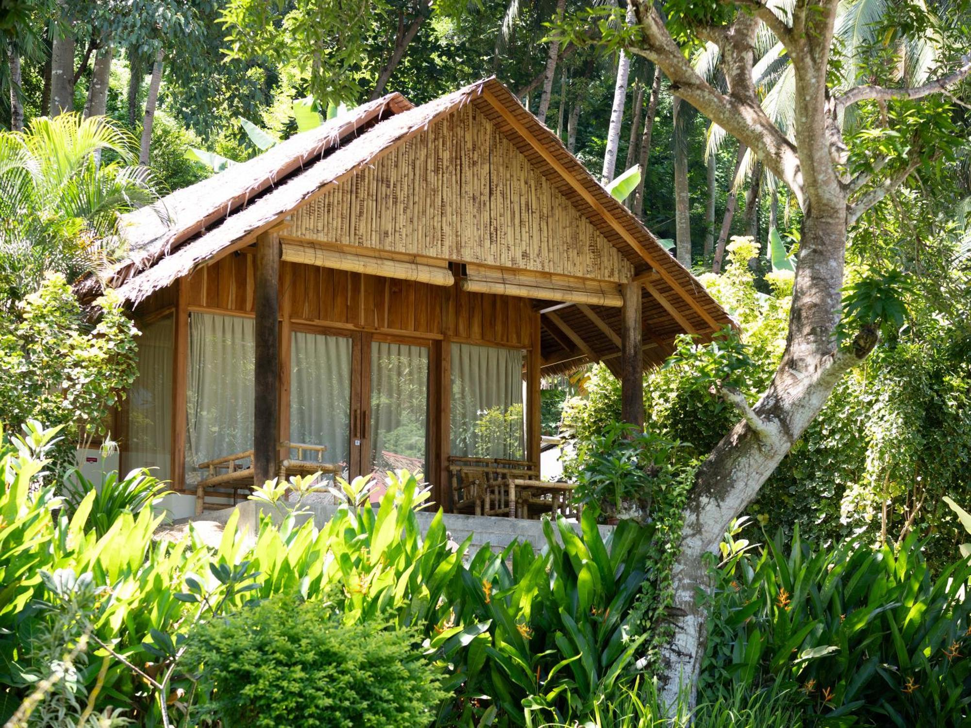 D'Lagoon Dive Resort Bitung Luaran gambar
